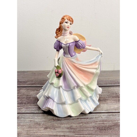 Coalport Sentiments "Picked Especially for You" Bone China Lady Figurine 2005 - Picture 14 of 17